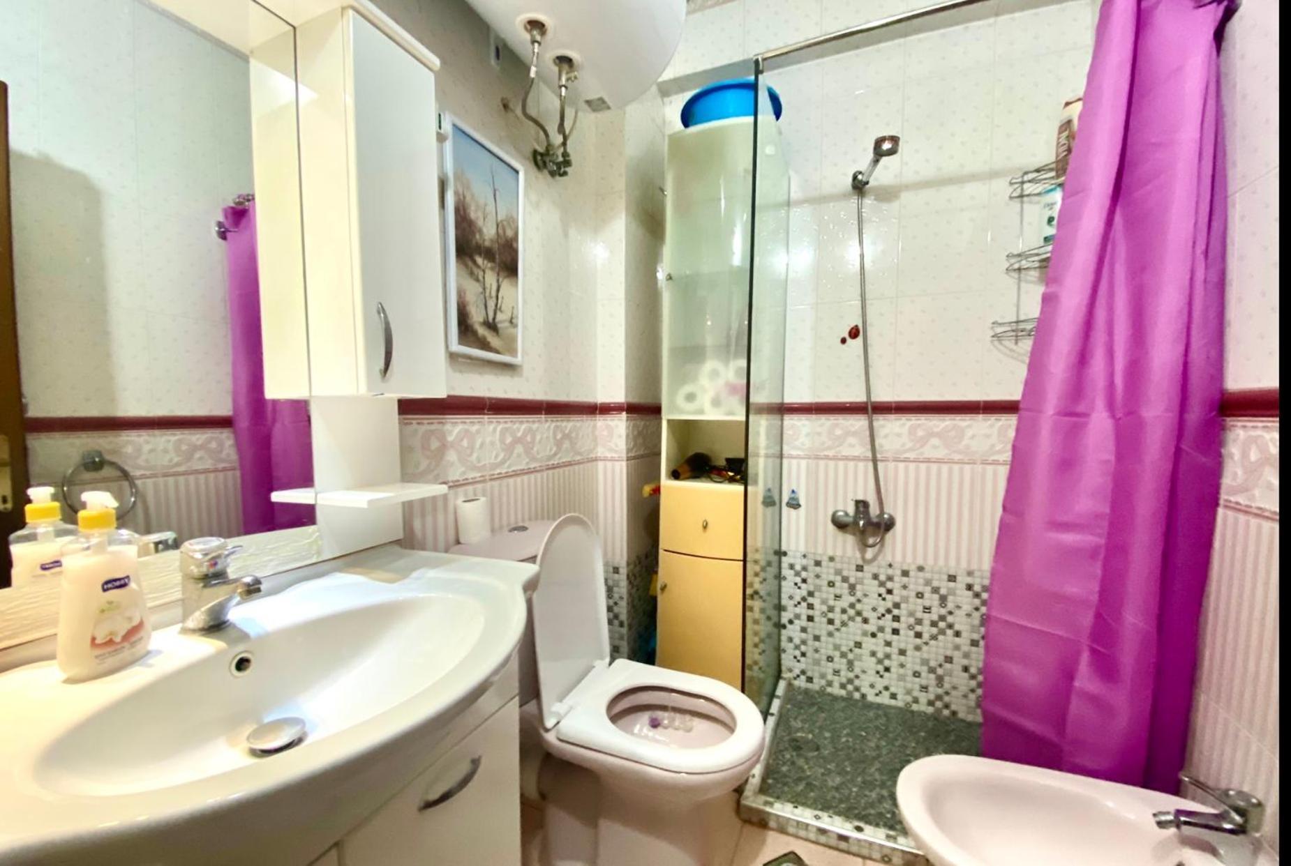 Blloku Apartment Tirana Esterno foto